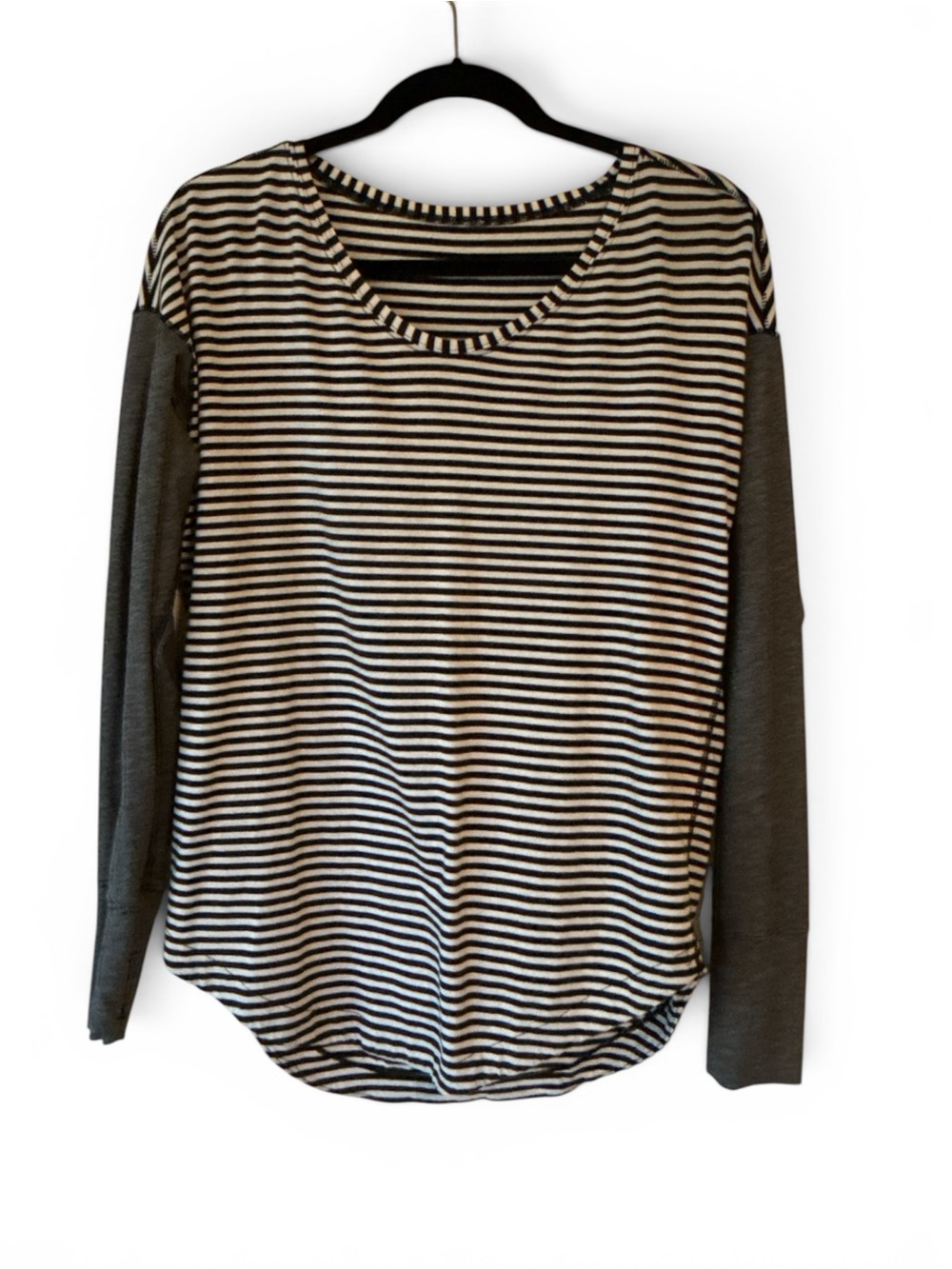 Lululemon Striped Black & White Long-Sleeve Women’s Top